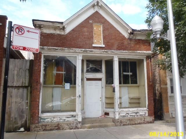 2454 S Whipple, Chicago, IL 60623