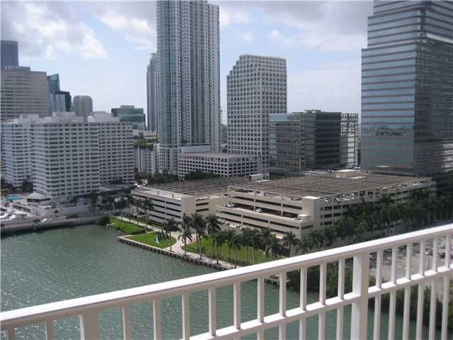701 BRICKELL KEY BL # 2003, Miami, FL 33131