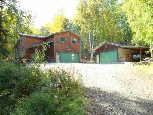 1387 Justin Dr, Fairbanks, AK 99712