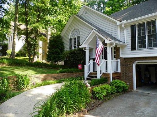 720 Players Court, Woodstock, GA 30189