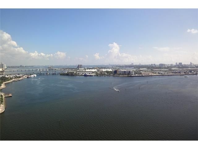 888 BRICKELL KEY DR # 2508, Miami, FL 33131