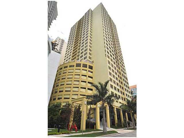 170 SE 14 ST # 2705, Miami, FL 33131