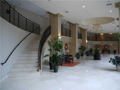 3370 HIDDEN BAY DRIVE, Miami, FL 33180
