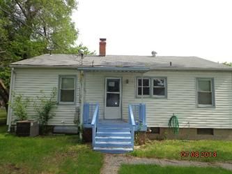 333 Rohm St, Roxana, IL 62084