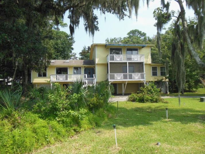 2009 Marsh Point Rd, Neptune Beach, FL 32266
