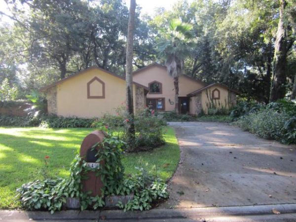 649 Goldenrod Lane South, Neptune Beach, FL 32266