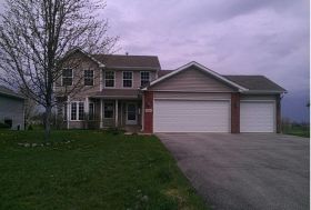 13263 Springhill Dr, Winnebago, IL 61088