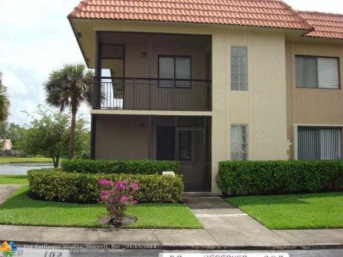 390 Lakeview Dr # 101, Fort Lauderdale, FL 33326