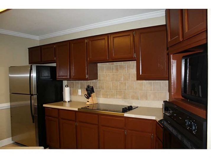 3512 Stone Cliff Way, Woodstock, GA 30189