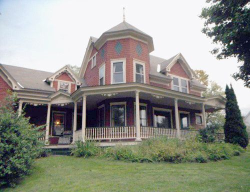 282 HILL STREET, Barre, VT 05641
