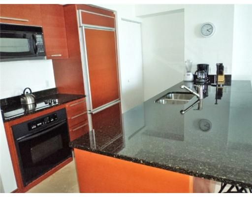 1830 S Ocean Dr # 1209, Hallandale, FL 33009