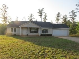 238 Hannah Ct, Greenville, GA 30222