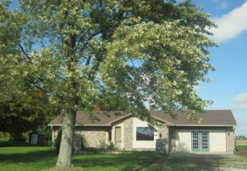 6616 W Division Rd, Tipton, IN 46072