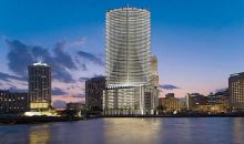 200 BISCAYNE BLVD WY # 5301 Miami, FL 33131