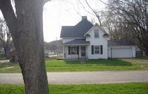 204 North 10th Street, Clinton, IN 47842