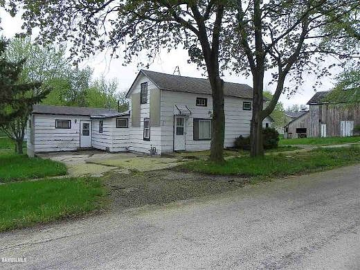 N Cedar Street, Cedarville, IL 61013