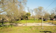 15387 N. Hwy 75 , TX 77378