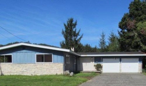 2940 Greenbriar Street, Reedsport, OR 97467