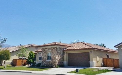 1124 Burgundy Rose, Beaumont, CA 92223