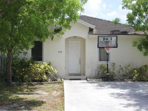 8818 SW 127 TE, Miami, FL 33176