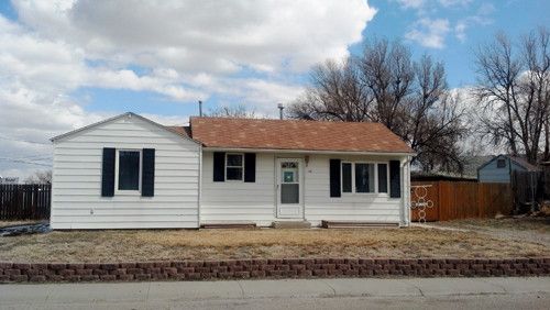 223 N 1st Ave, Casper, WY 82604