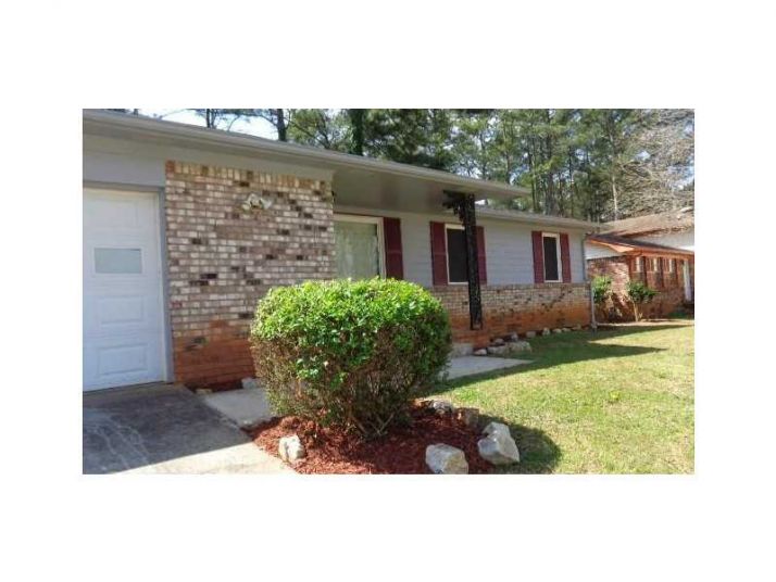 4120 Northstrand Drive, Decatur, GA 30035