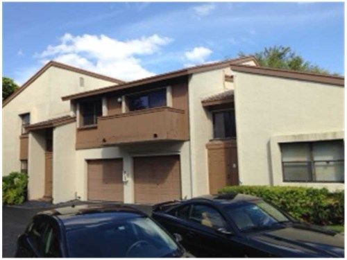 10605 SW 113 PL # 99D, Miami, FL 33176