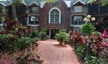 3670 Inverrary Dr # 1W Fort Lauderdale, FL 33319