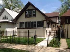 1055 North Lockwood Ave, Chicago, IL 60651