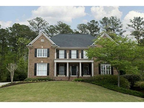 233 Cedarhurst Drive, Canton, GA 30115