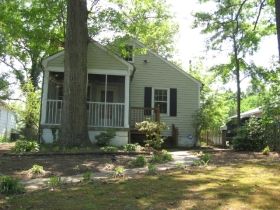 4010 Forest Hill Ave, Richmond, VA 23225