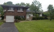 9048 Eldora Dr Cincinnati, OH 45236