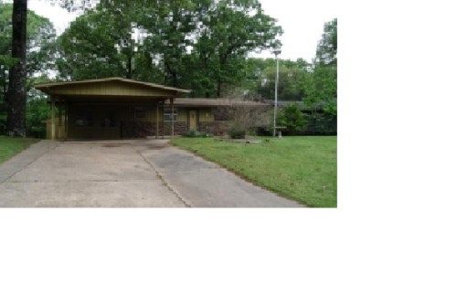 8 Basore Dr, Bella Vista, AR 72715