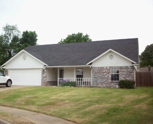 1660 Sarah Lane, Springdale, AR 72762