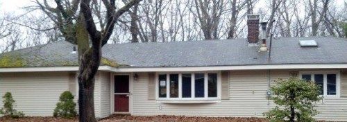 15 Oakridge Rd, Holden, MA 01520