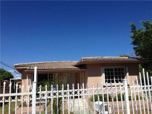 2965 NW 3 ST, Miami, FL 33125