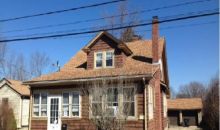 39 Rosegarden St Warwick, RI 02888