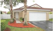 1477 ESTANCIA CIR Fort Lauderdale, FL 33327