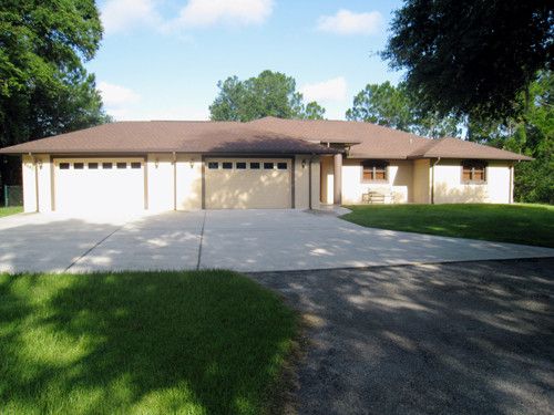 4640 Valencia Drive, Indian Lake Estates, FL 33855