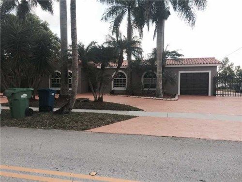 17300 NW 82 CT, Hialeah, FL 33015