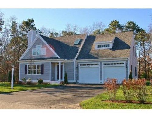 100 Schooner Ln, Barnstable, MA 02630