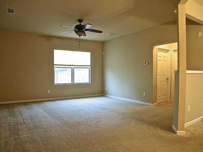 6684 Barker Station Walk, Buford, GA 30518