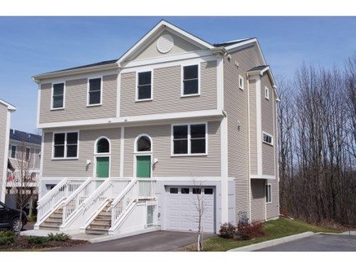 65 Finch Court, South Burlington, VT 05403