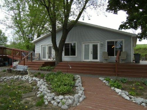 200 Mohee Drive, Hartford City, IN 47348