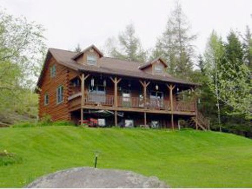 979 West Shore Rd, Cabot, VT 05647