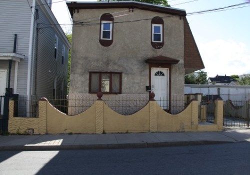 26 Bennington Street, Lawrence, MA 01841