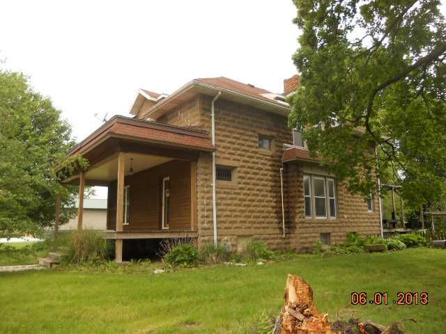 119 E State St, Astoria, IL 61501