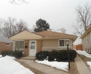 12221 Irving Ave, Blue Island, IL 60406