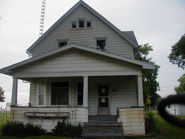 108 Emmett St, Kinsman, IL 60437