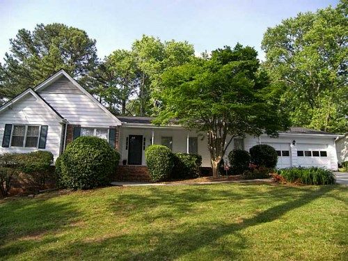 3775 Hunting Ridge Drive, Lilburn, GA 30047
